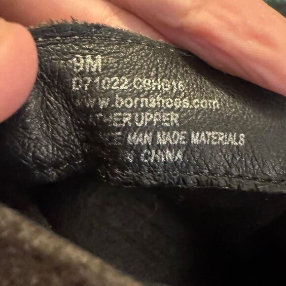 Born Women’s Size 9 Gray Suede Ankle Boots Low Heel Booties Comfort Casual - Picture 4 of 7